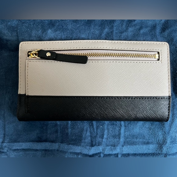Kate Spade Staci Wallet - Picture 2 of 7